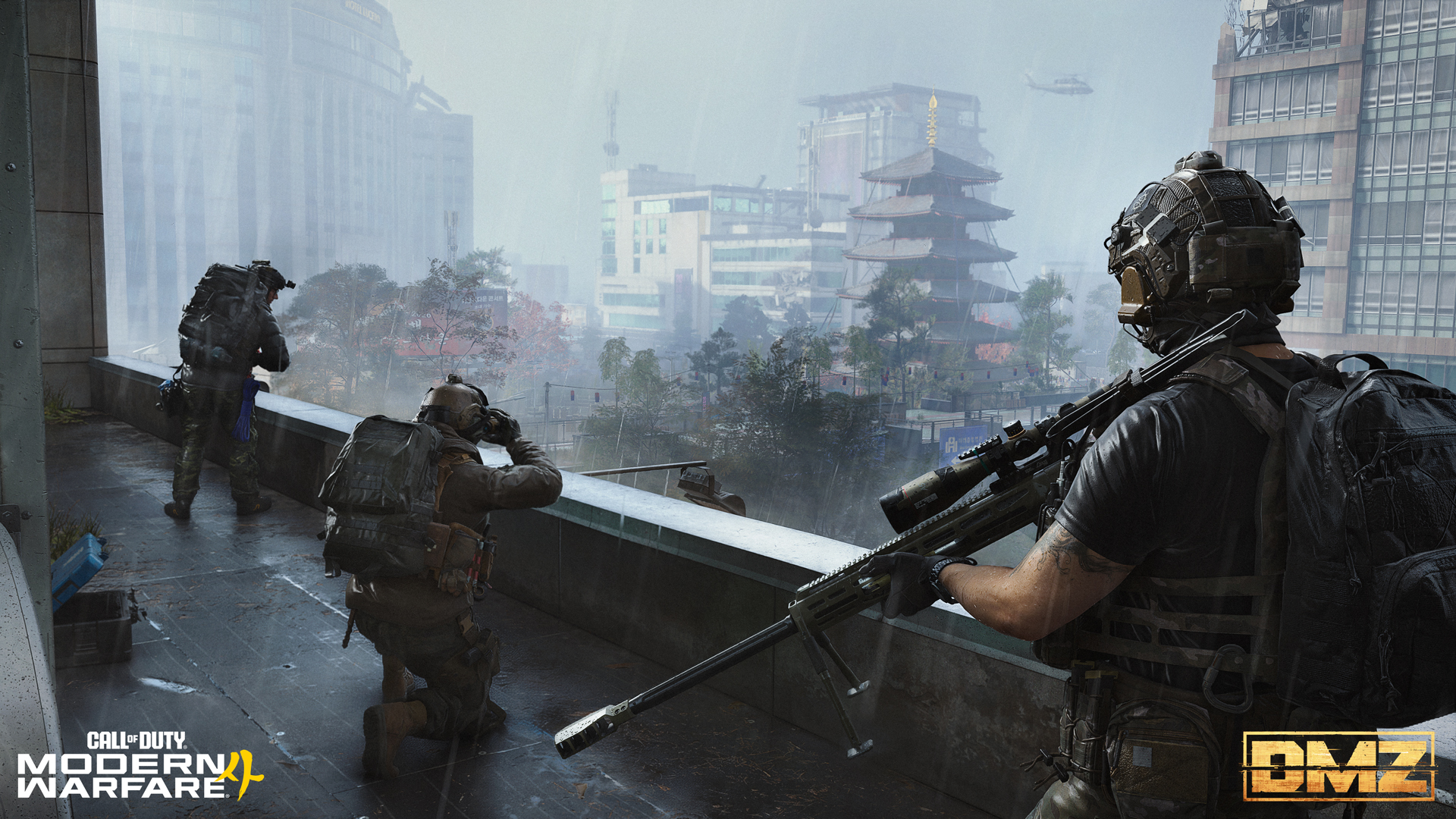 A DMZ squad overlooking Hajin from a balcony.